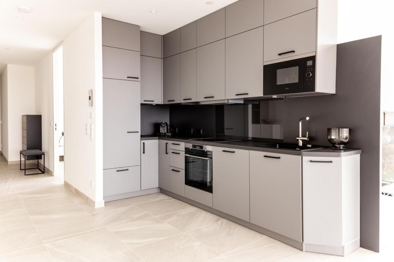 Stuttgarter Tor - Apartments 罗伊特林根 外观 照片