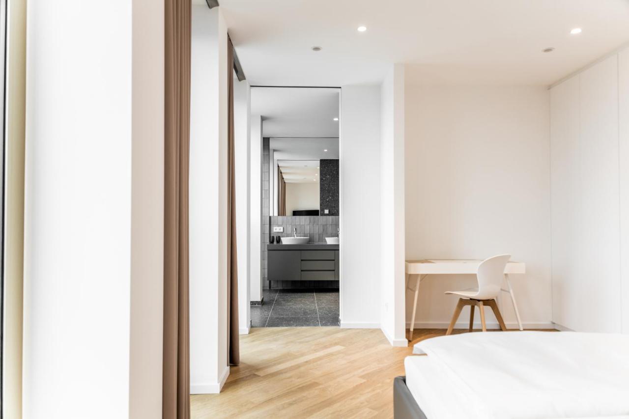 Stuttgarter Tor - Apartments 罗伊特林根 外观 照片