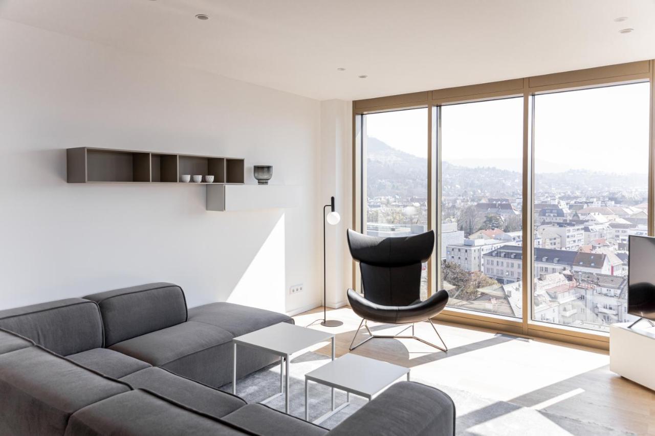 Stuttgarter Tor - Apartments 罗伊特林根 外观 照片