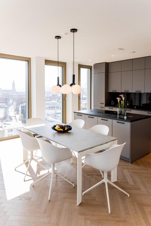 Stuttgarter Tor - Apartments 罗伊特林根 外观 照片